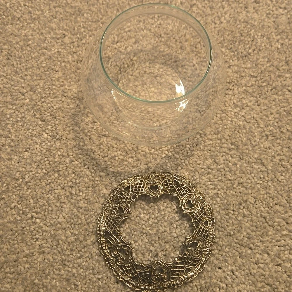 Vintage USA Metzke Anchor Hocking Potpourri Aroma Jar with Pewter Heart Topper - Picture 3 of 3